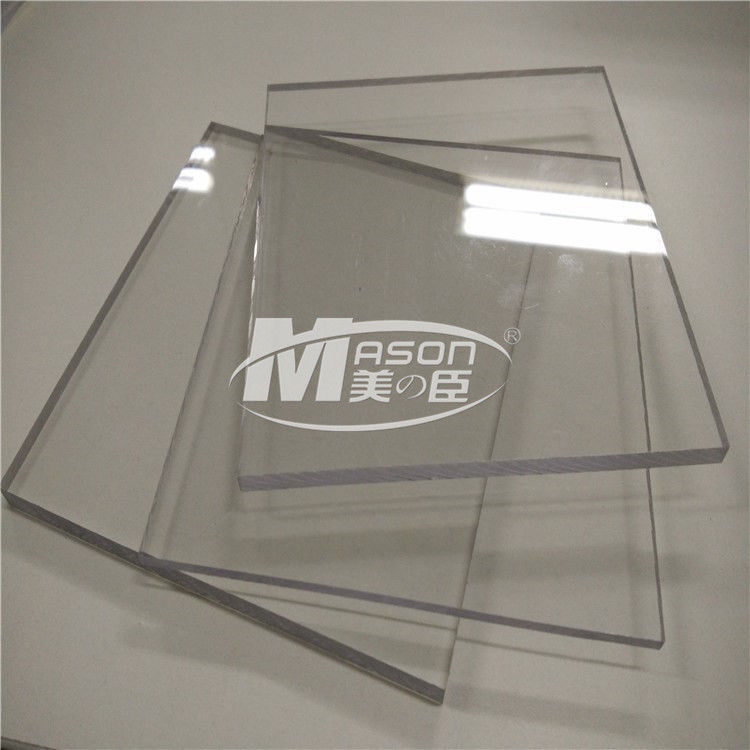 Attraktives und dauerhaftes hohes glattes klares Polycarbonats-Blatt 1.8mm transparent